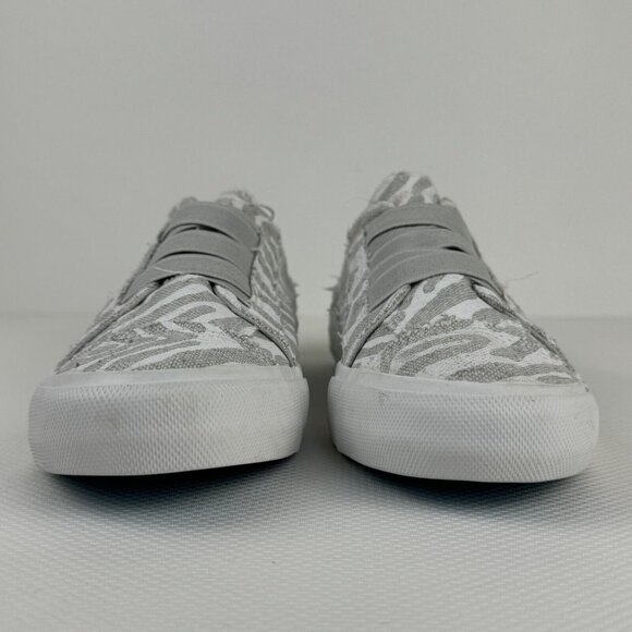 Jenn Ardor Womens Size 6.5 Gray Animal Print Slip On Laceless Canvas Sneakers - Picture 4 of 13